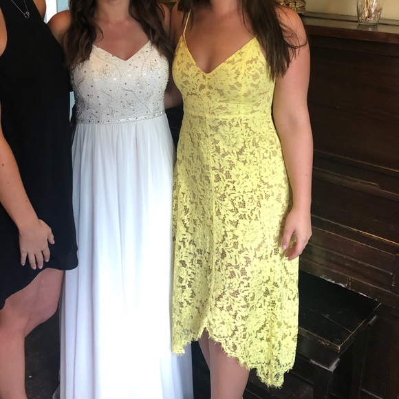 Yellow Lace Mid-Length Dress - Picture 6 of 7